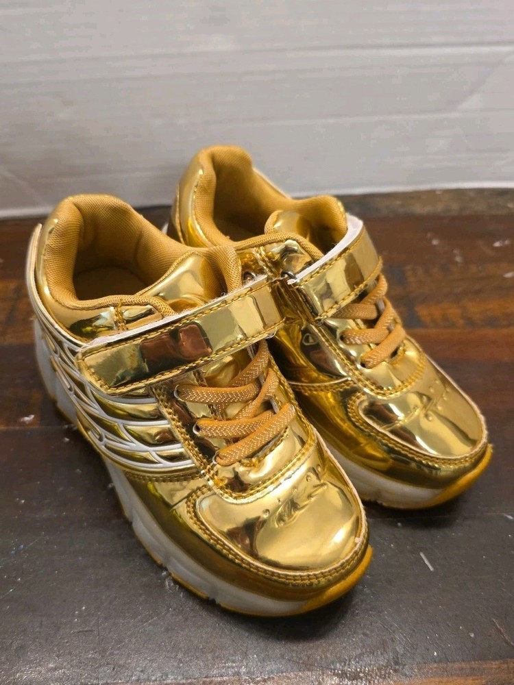 Heelys Type XHB Gold Shoes Retractable Wheels Light Up Soles Kids Unisex EUR 29
