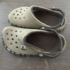 STAR WARS LINED CLASSIC CLOG CROCS SIZE 2 Kids