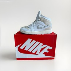 Air Jordan 1 Mid SE Craft “Inside Out” White / Sail – Youth Size 4.5Y Women’s 6