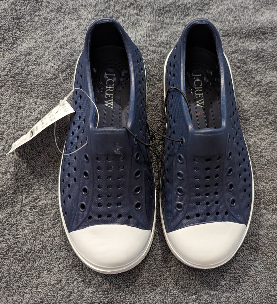 NWT J.Crew Crewcuts Kid’s Size 10 Blue Waterproof Sneakers Breathable BF515 4869