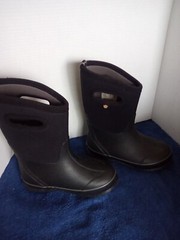Bogs Boots Youth 3 Classic High Handles Pull On Midcalf 52065-001 Black Fabric