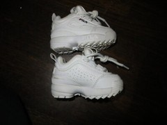 FILA DISRUPTOR II Throw back White Sneaker Shoes Lace up Toddler Size 4
