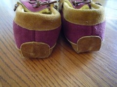 Maroon Colored Leather Suede & Fleece Lined Moccasin Slippers Youth Size 2