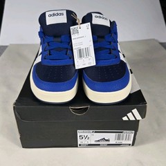 Adidas Breakbase J – Size 5.5 – JQ3062 New Beautiful Pair