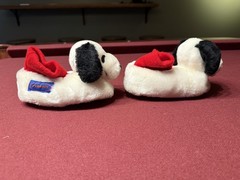 Peanuts SNOOPY Plush Pull On Slippers House Shoes Small (5-6)