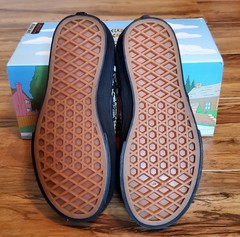 Vans The Simpsons Authentic GLOW BART Shoe Kids Youth Size 11 NEW NIB