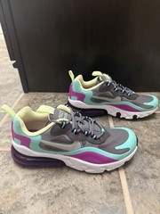 Nike Air Max 270 React US Grade School Size 4.5Y NEW WITH BOX BQ0103-007 2019