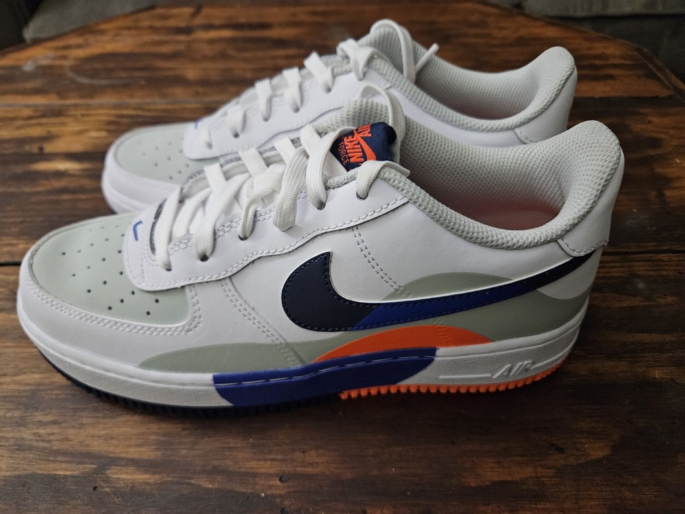 Nike Youth Air Force 1 Low LV8 Upside Down AF1 Sz 6.5Y New FN4730-002