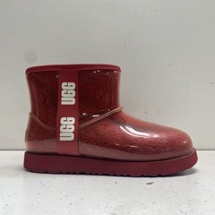 UGG Classic Clear Mini Samba Red Waterproof Boots Kids Youth Size 4