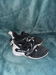 NIKE WTNS SFG Hook Loop Close SUEDE US 7Y UK 6 EUR 40 25 cm Black White Sneakers