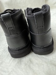 NEW UGG Neumel II Boot Black Leather Big Kids US3/UK2/EU35 (1136847K)