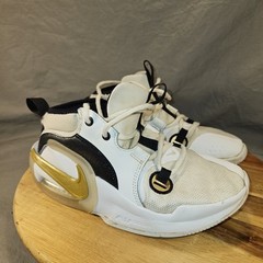 Nike Air Zoom Crossover 2 Mid White Metallic Gold – FB2689-100 Youth Size 4 Y
