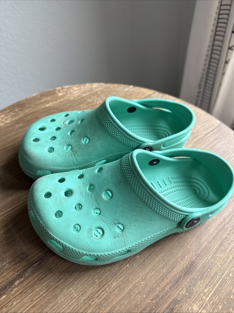 Size 2 Juniors Kids Crocs In Aqua Blue Green Slip On Shoes