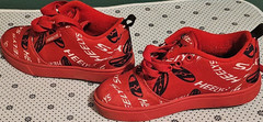 Heelys Pro 20 Prints Red/Black/White Wheel Sneakers Youth US 2 EU 33