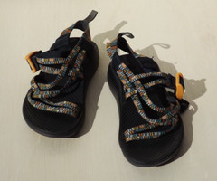 Size 1Y – CHACO Kid’s ZX/1 Ecotread Russ Trek Sandals – Navy Unisex