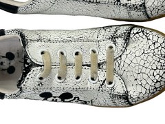 MOA Master of Arts x Disney Mickey Mouse White & Black Crackle Kids Sz 11- HTF