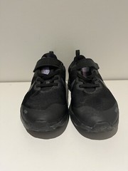 Nike Kids Downshifter 12 Black/Black/Holographic Size 12C DM4193-002