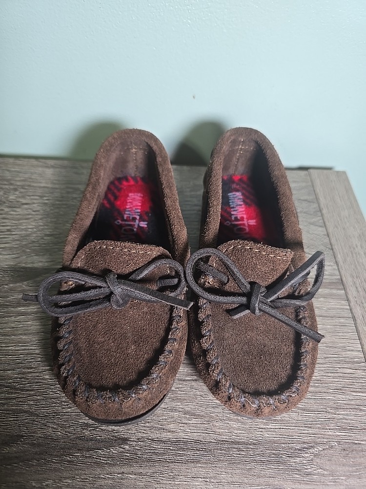 Minnetonka Toddler Brown Leather Flannel Lined Moccasin Size 8
