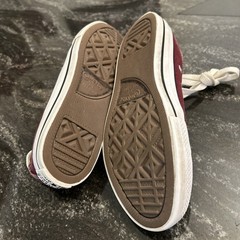 Converse Chuck Taylor All Star Maroon Canvas Low Top Youth Sneakers Size 2 kids