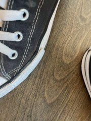 Converse EVA Lift Platform Chuck Taylor Hi Top Sneakers Kids Youth Sz 3 Flaws