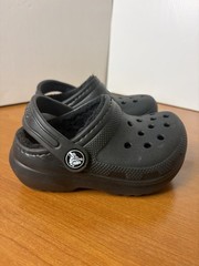 Croc Classic Lined Clogs Toddlers Size 6 Black Fleece Warm