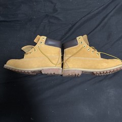 Timberland 6 Inch Classic Boot Wheat, Junior’s Size 5.5, 12909M