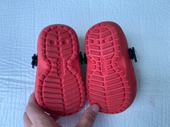 Crocs Disney red Clogs Mickey Mouse Toddler Size C 6 Lined
