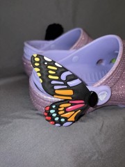 Crocs Classic I Am Butterfly Glitter Clog Unisex Kids J2 Purple Slip-On