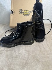 Dr. Martens Junior 1460 patent leather boots