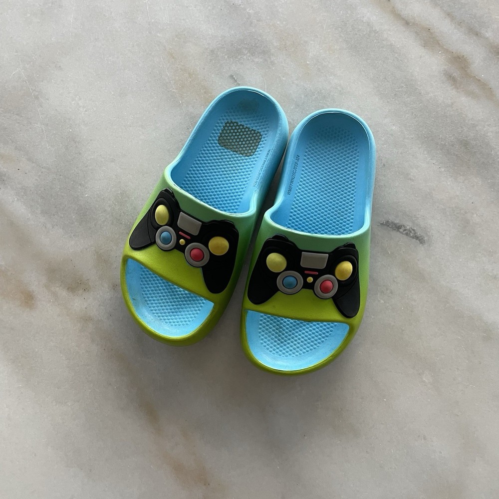 Video Game Slides Size 13/1