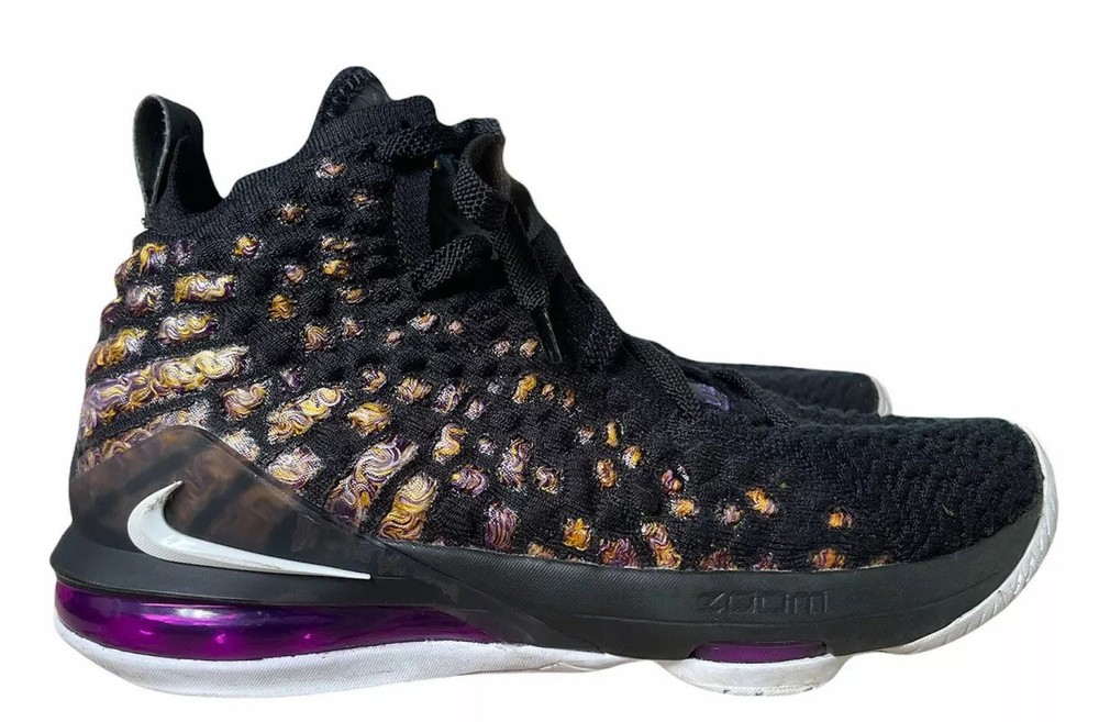 Nike LeBron XVII 17 GS Lakers EP Eggplant Youth Shoes Size 5Y BQ5594-004 EUC