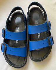 Birkenstock Kids Mogami 2 Strap Adjustable Sandal EU Size 33- US 2