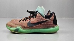 Nike Kobe Sneakers GS 7Y. X “Easter” Basketball Shoes Low Top 726067-808