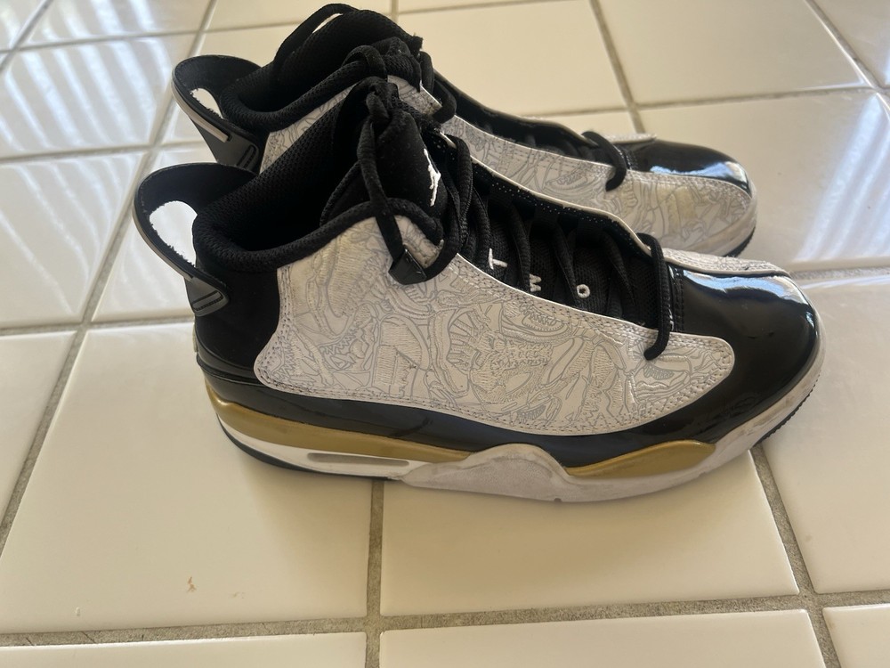 Nike Air Jordan Retro Dub Zero Black Metallic Gold White 311047-005. Size 5.