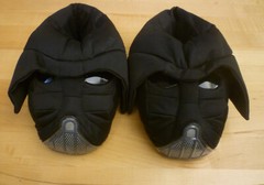 Star Wars Darth Vader Helmet Black Slippers Kids Youth Size L 1-2 Puffy Booties