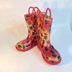 Zoogs Kids Rain Boots Orange Black, Waterproof, Pull-On Handles Size 9, Farmcore