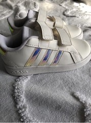 adidas superstar shoes kids size 8 Holographic NWOT