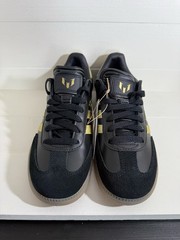 Adidas Samba Indoor x Messi/Black-Metallic Gold-Gum (JR6349)/Sz: 5Y/(NIB)
