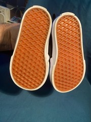 Vans Off The Wall Toddler SZ 4.5 Pull-On Sneaker Perforated Leather Hoop & Loop