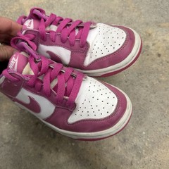 Nike Dunk Low Active Fuchsia GS White Pink FJ0704-100 Size 3.5 Y