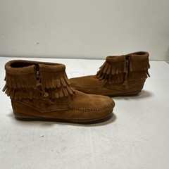 Minnetonka Double Fringe Side Zip Suede Tan Children’s Boots Sz 12