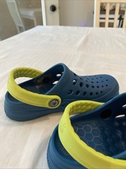 Joybees Active Clogs Water Shoes Unisex Kids Size 10/11 Blue Green Slip-on