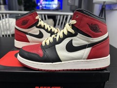 Nike Air Jordan 1 Retro High Bred Toe 575441-610 Youth Size 6Y USED