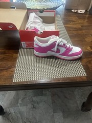 GS Nike Dunk Low ‚Laser Fuchsia‘ Sneakers FB9109-102 Sz 6 Y