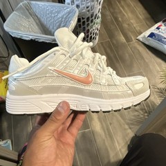 Nike P-6000 (GS) White Orange Mesh Low Top Lace Up Sneaker US 4.5 Unisex Kids