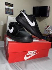Nike Court Borough Low Black White Youth Size 4Y New With Box