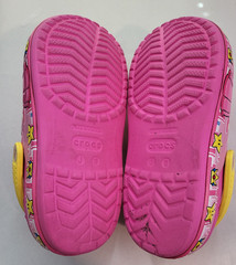 Crocs Fun Lab Super Mario Brothers Princess Peach Clog Size 3 Junior Girls