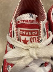 Converse All Star~Classic Low Top Red With Stars Youth Sz 12, EUC!
