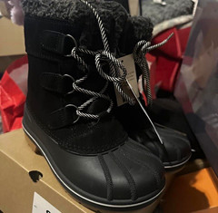 Cat & Jack Wren Unisex Kids Snow Boots Faux Fur Lined Lace Up Black US 1