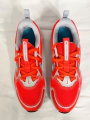 Nike Cosmic Runner GS Bright Crimson Kids Size 4Y Running Shoes HM4402-600 NEW